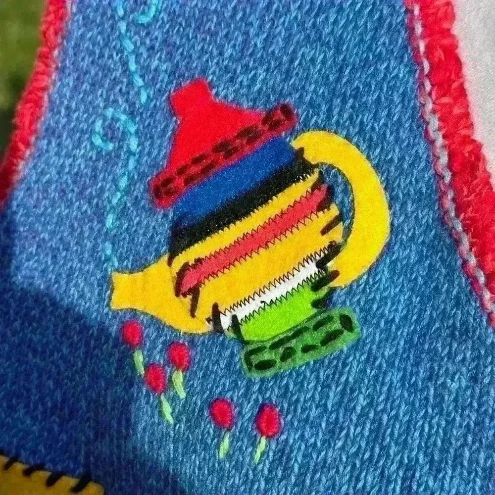 Vintage Susan Bristol sweater vest. Teapots. Whimsy. Quirky. Ugly sweater - Picture 7 of 13